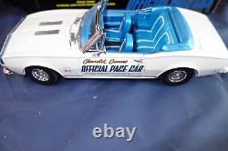 Exact Detail 118 Diecast 1967 Chevrolet Camaro Indy 500 Official Pace Car