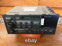 Mint Chevy Camaro AM/FM/Cassette Tape Radio 1998-2002 +Changer Controls OEM